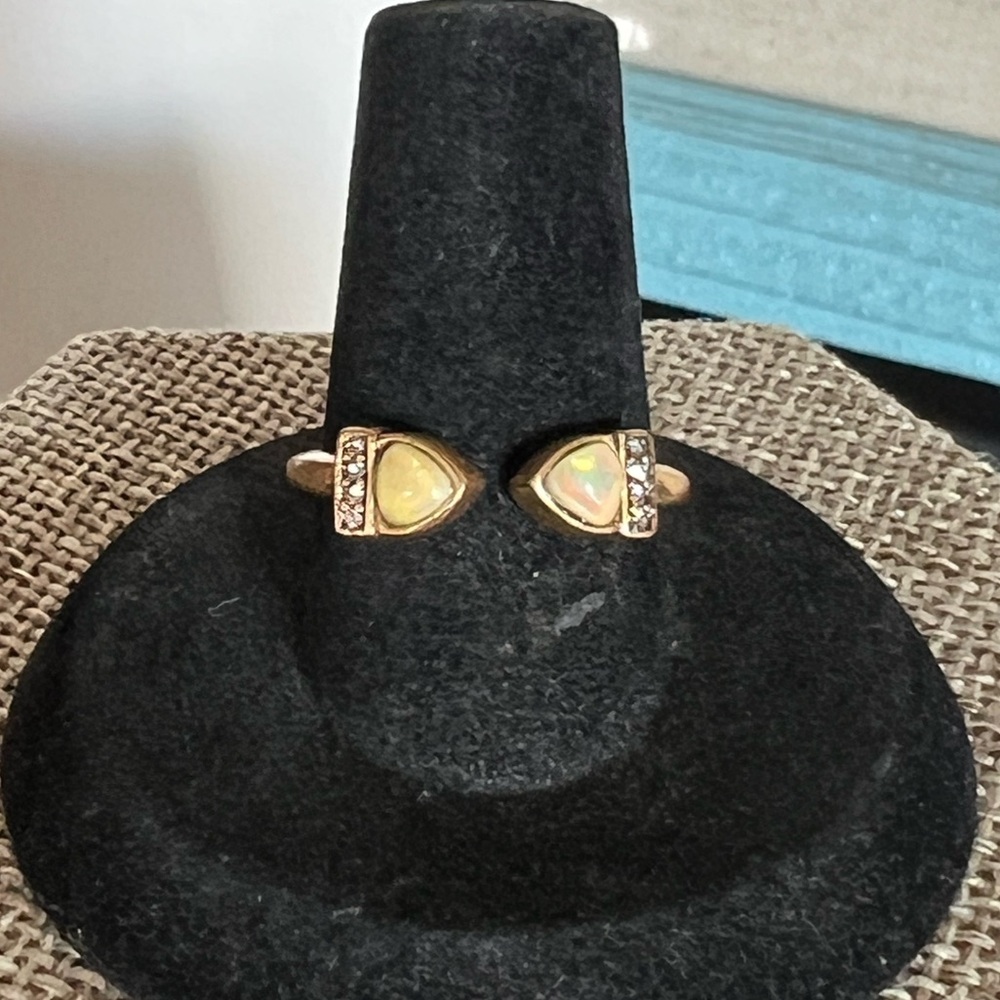 Chloe + Isabel Lunette Open Band ring